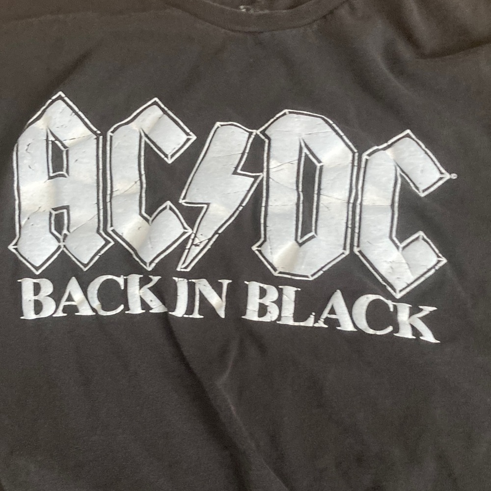 AC/DC Back in Black T-Shirt size xl